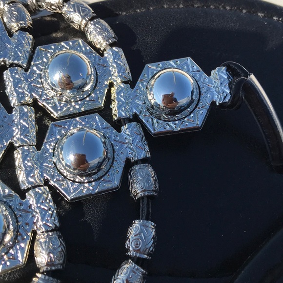 Bolaro flip flops Sz 7.5 - Picture 5 of 6